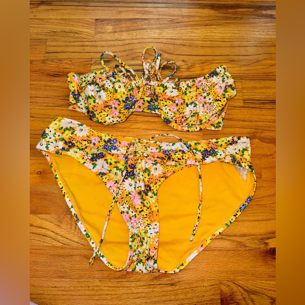 Women’s floral Bikini Set
